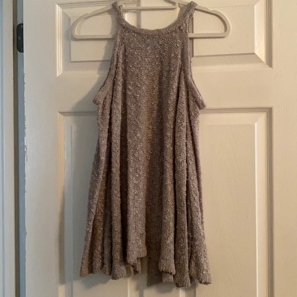 She and Sky Cold Shoulder Sweater with open back size Medium - Picture 1 of 3